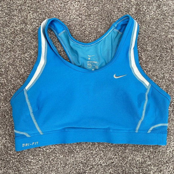 Nike Dri-Fit Medium Support Padded Sports Bra Blue Size Medium - Picture 1 of 5